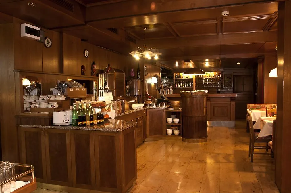 Hotel Lenas Vienna 3*,  Austria